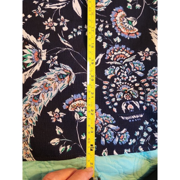 Evereve Frida Floral Size Small Navy Blue 3/4 Bell‎ Sleeve Top Cottagecore Boho - Picture 5 of 6